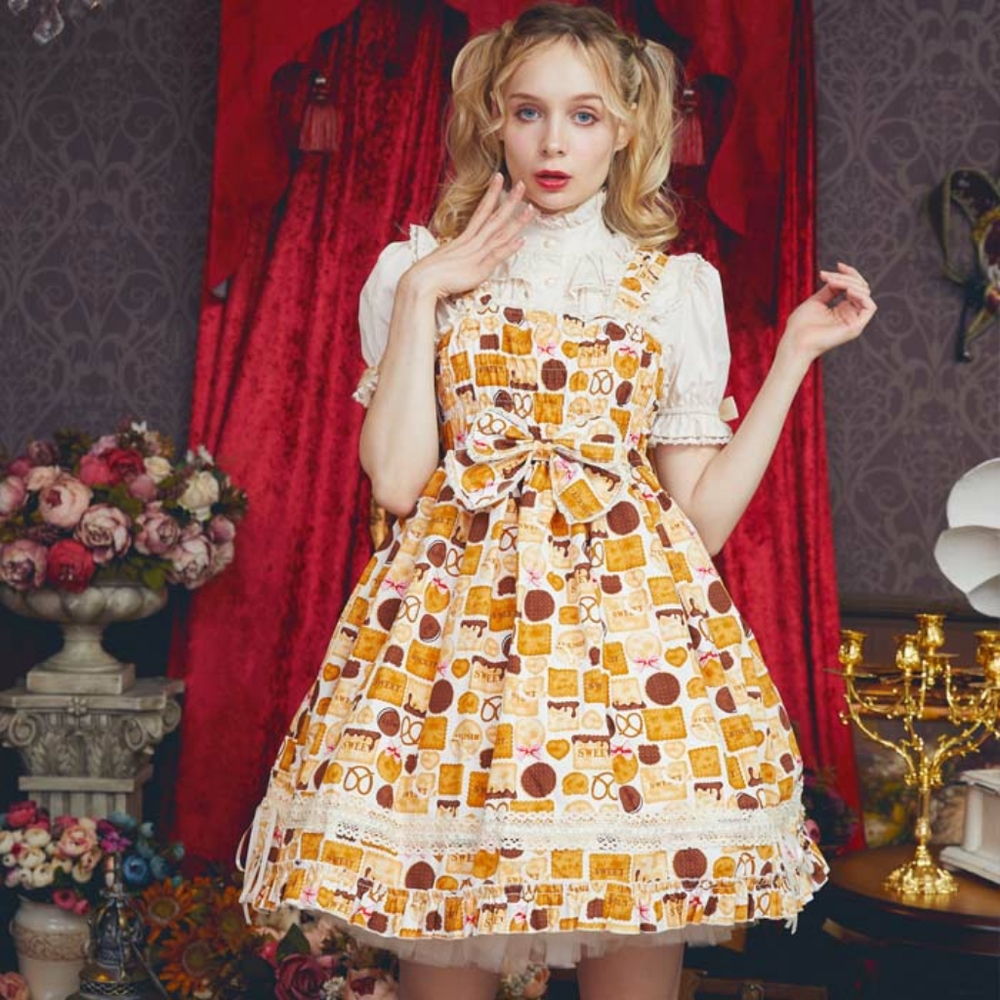 Bodyline Lolita dress with cookie print